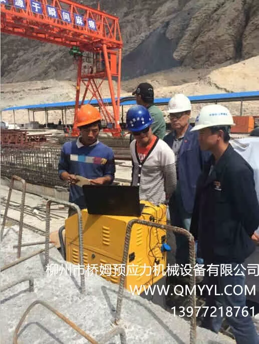中铁航空港喀什中巴公路